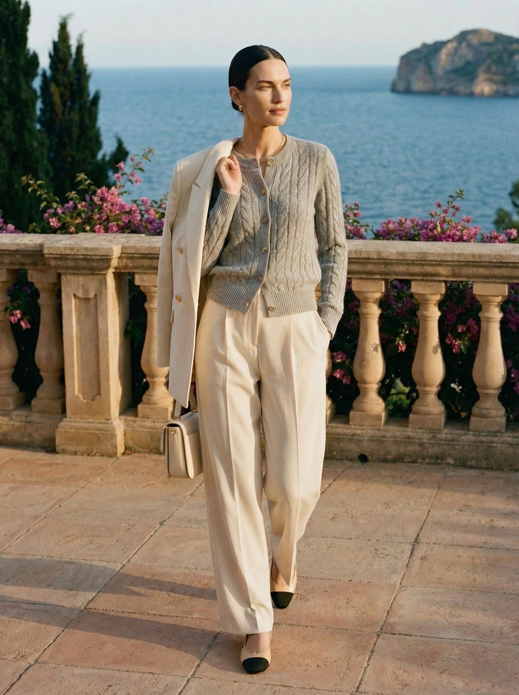 Maglione a Bottoni con Trecce in Lana Old Money