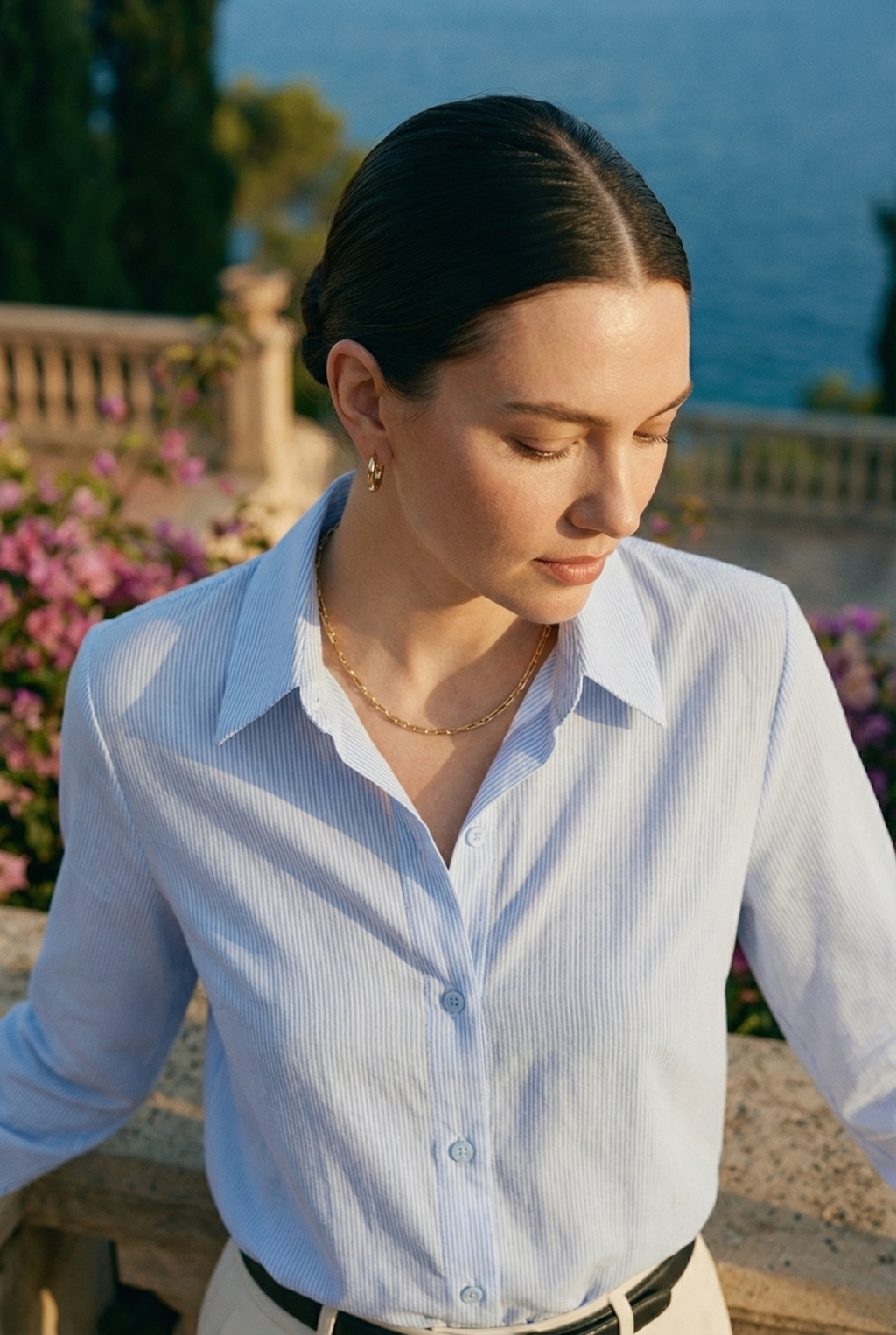 Gestreepte blouse van dunne katoen in old money-stijl