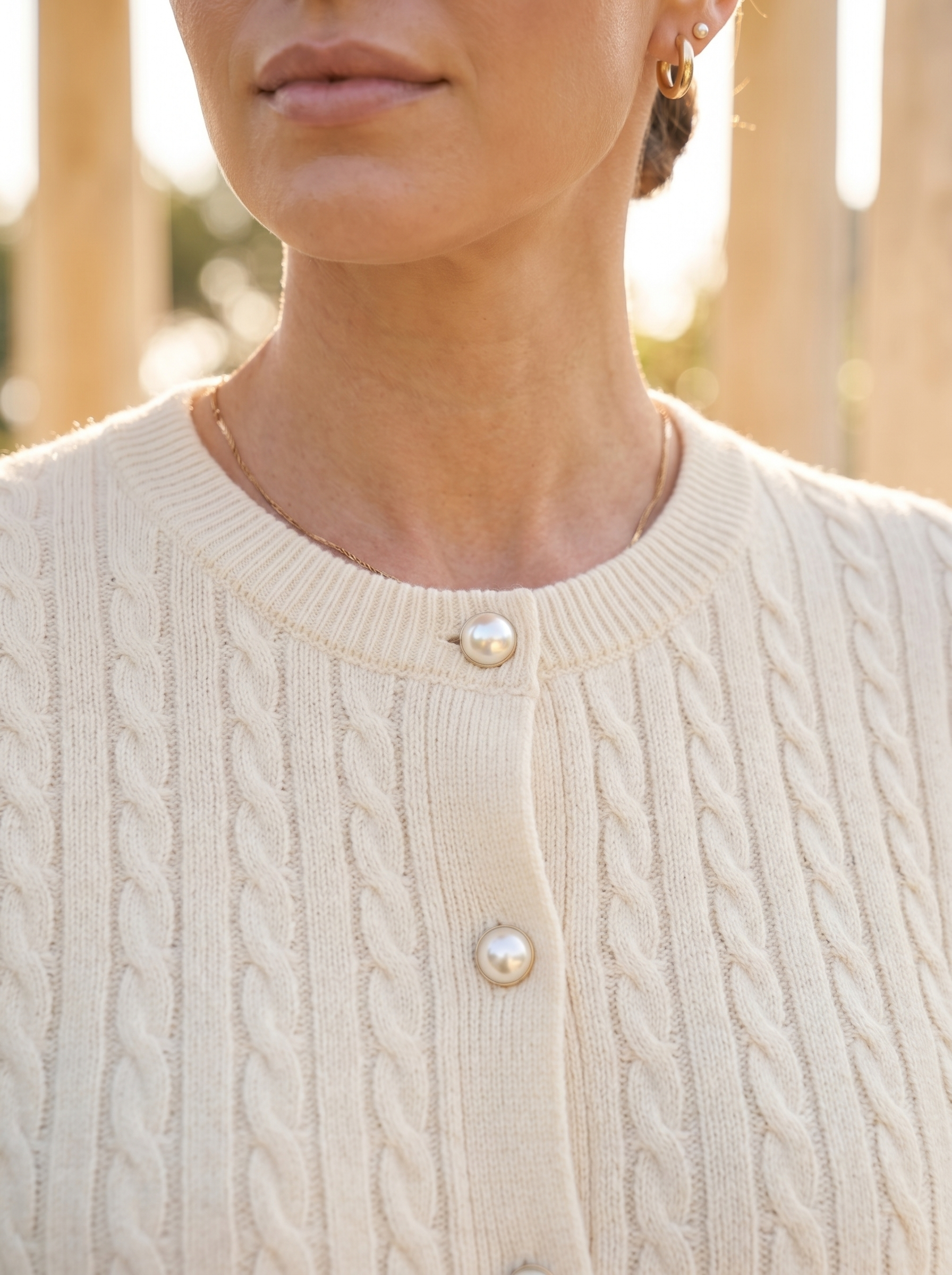 Kort Kabelgebreid Vest met Knopen Old Money