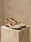 Platte sandalen met chique metallic gesp Old Money