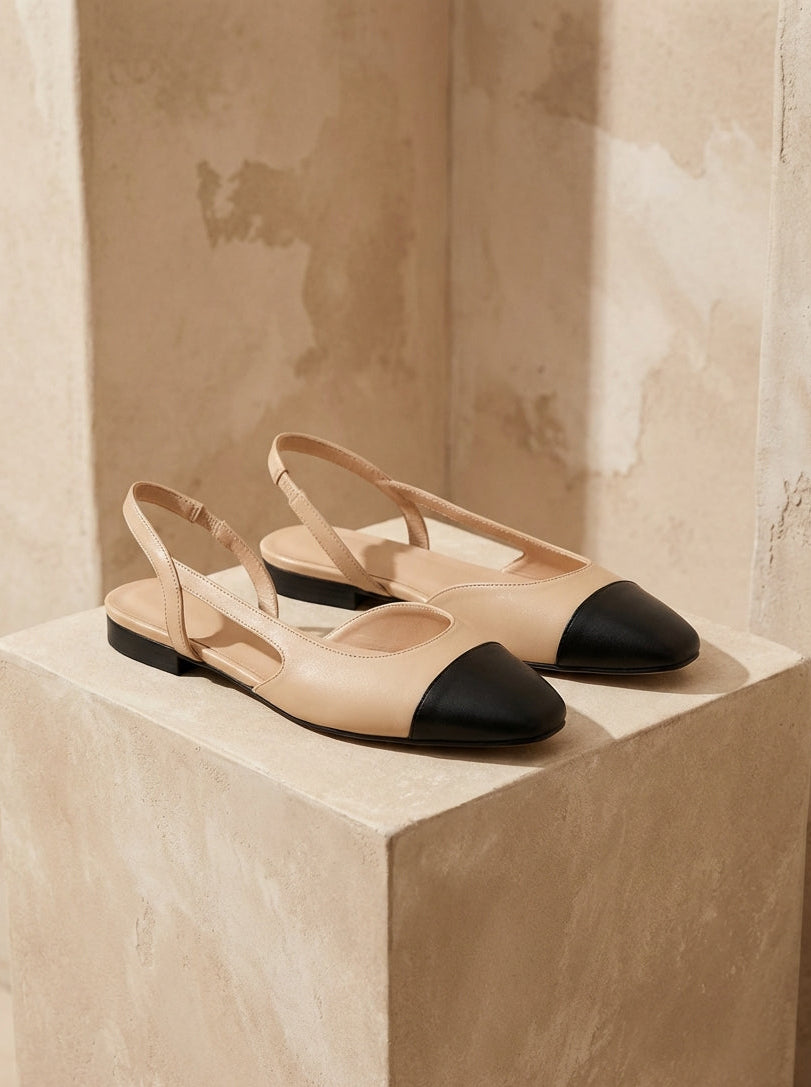 Schoenen met Bandje, Lage Contrasterende Hak en Old Money-stijl