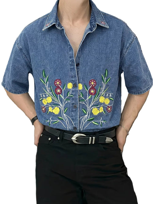 Camicia a Maniche Corte con Ricamo Floreale vista frontale